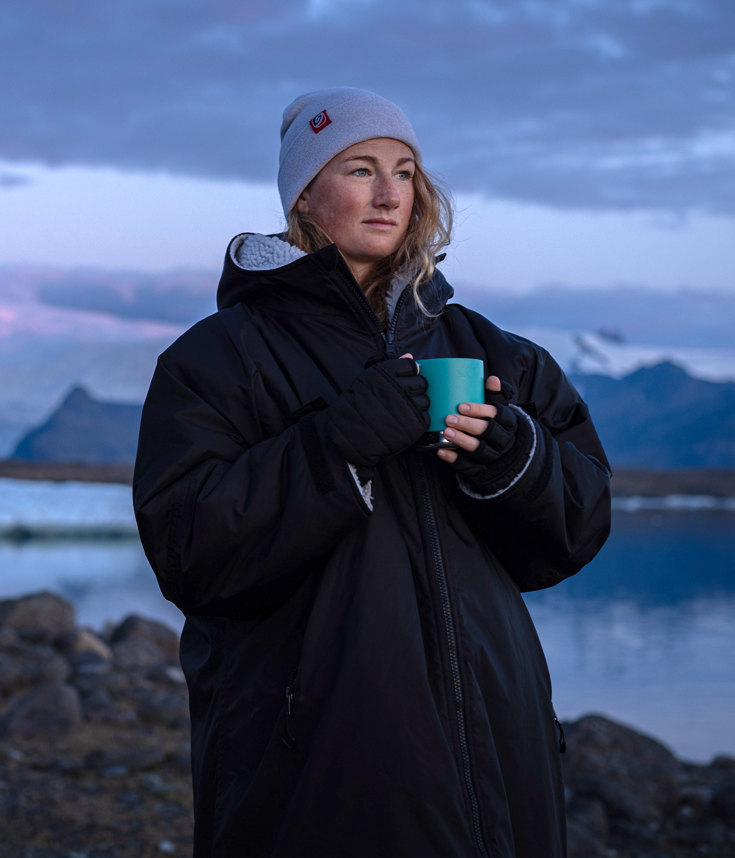 Brave the outdoors with the Dryrobe Advance Long Sleeve