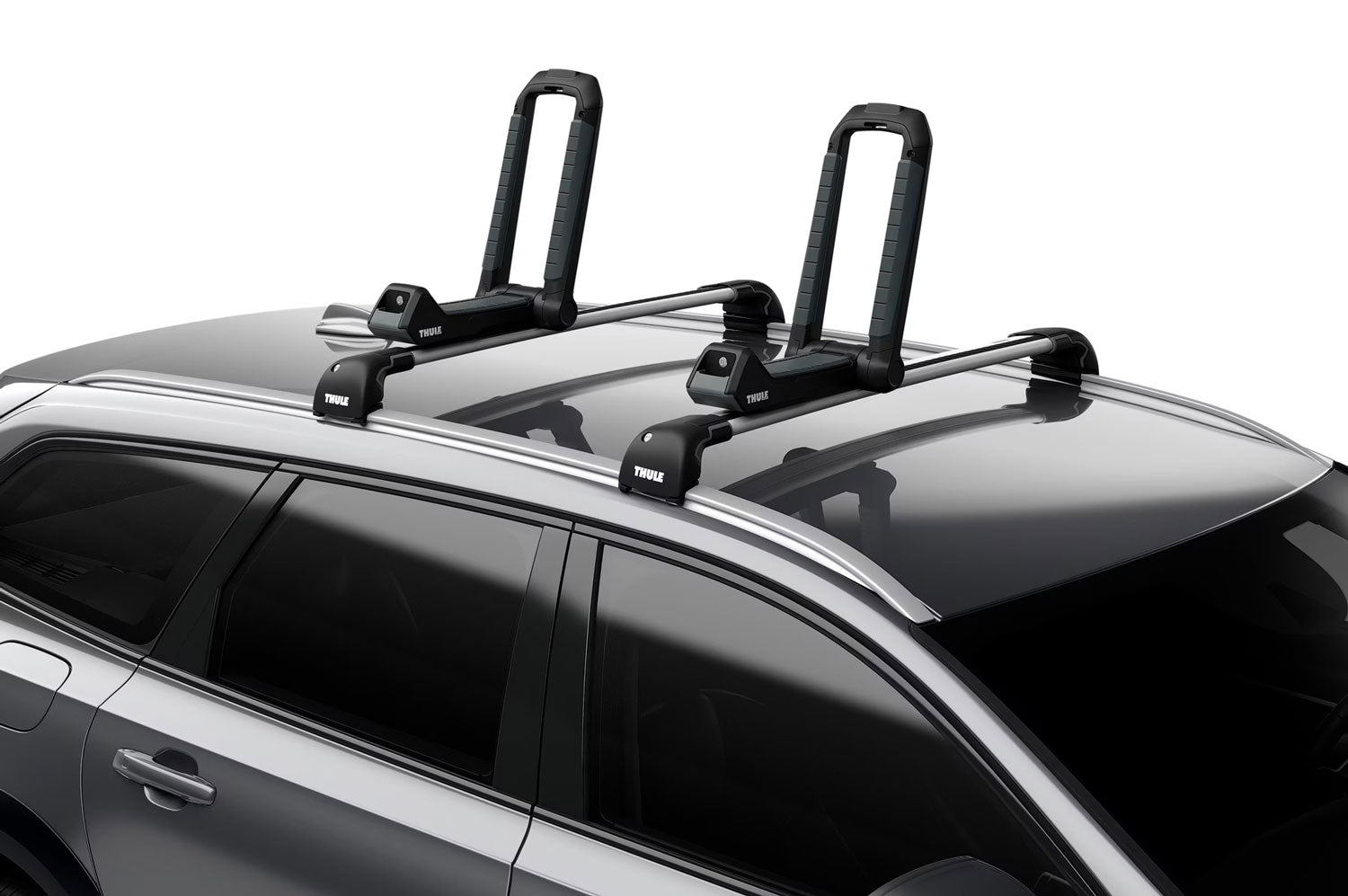 Thule Hull-a-Port Aero fitted to WingBar edge bars