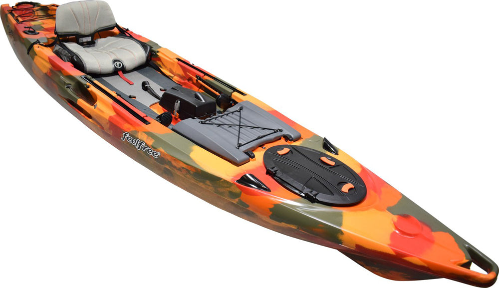 Feelfree Lure 13.5 showing Gravity Seat in lowered position.